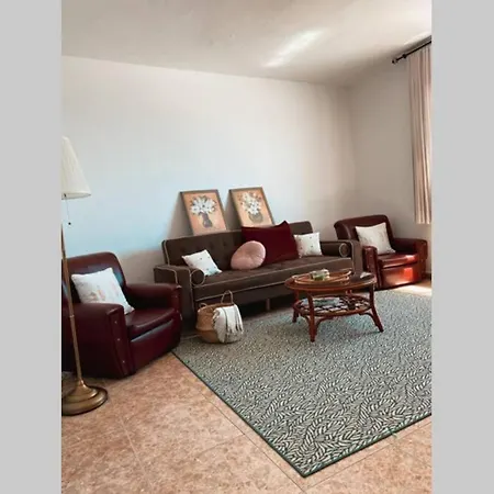 Apartment Large 90m2 Canary Apartment, View, Location !