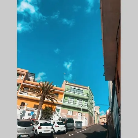 Large 90m2 Canary Apartment, View, Location ! Apartment *